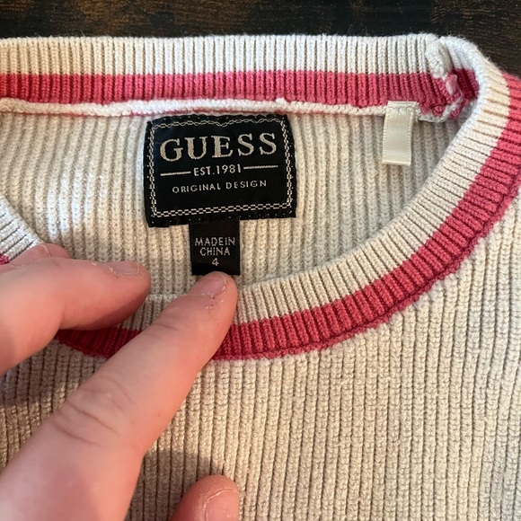 Guess size 4t girls pink beige sweater - Picture 2 of 3